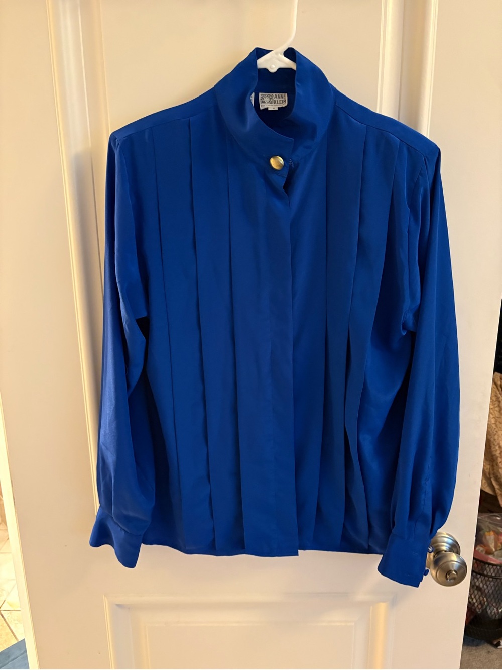 Vintage Anne Klein blue blouse